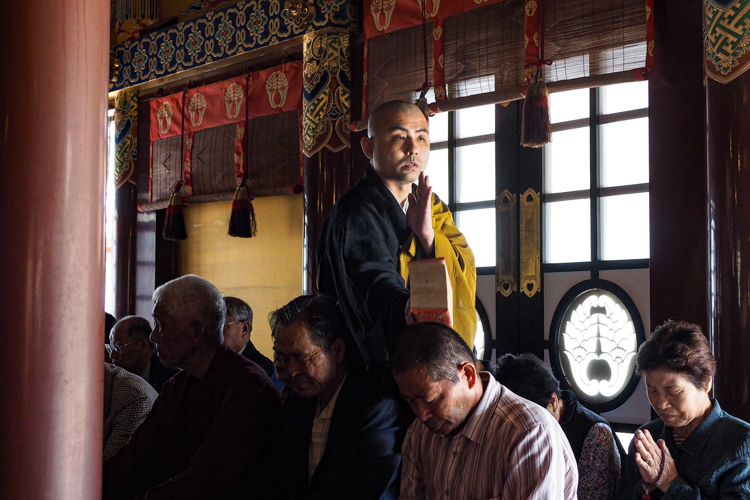 九州四十九院薬師霊場会の年次大祭の様子