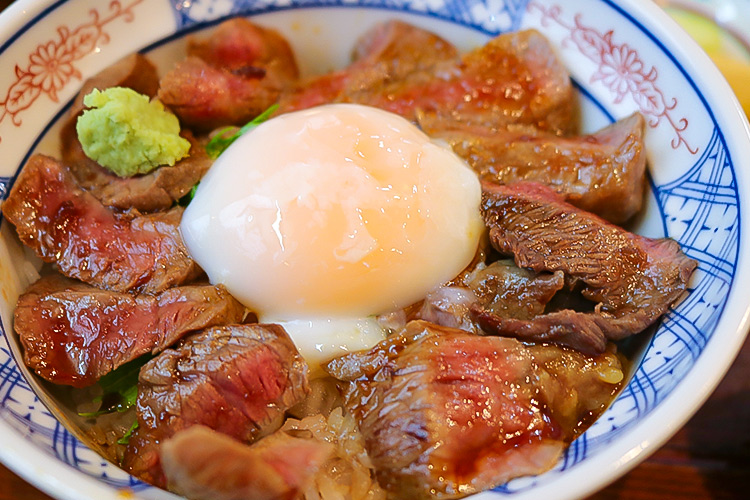 あか牛丼